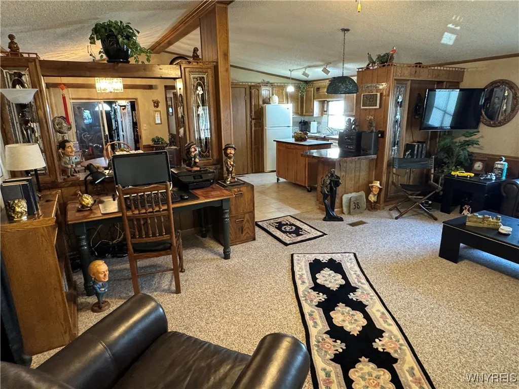 38 Foster Ridge Drive, Hamburg, New York 14075, Hamburg, New York 14075, 3 Bedrooms Bedrooms, 7 Rooms Rooms,1 BathroomBathrooms,Residential,Closed,38 Foster Ridge Drive, Hamburg, New York 14075,B1612659