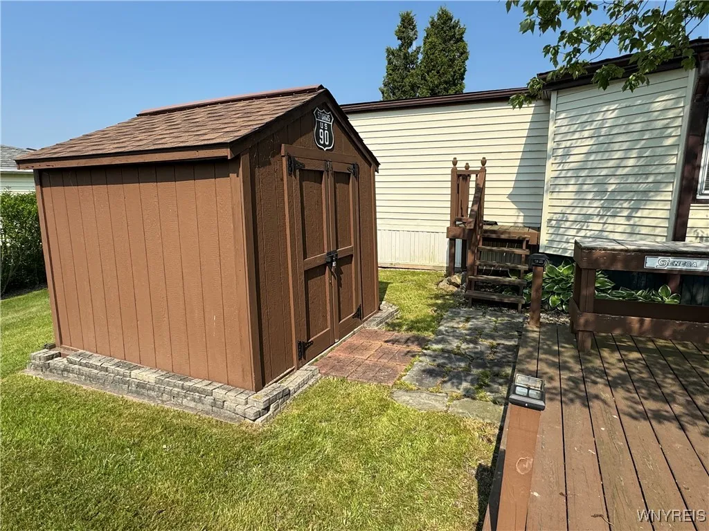38 Foster Ridge Drive, Hamburg, New York 14075, Hamburg, New York 14075, 3 Bedrooms Bedrooms, 7 Rooms Rooms,1 BathroomBathrooms,Residential,Closed,38 Foster Ridge Drive, Hamburg, New York 14075,B1612659