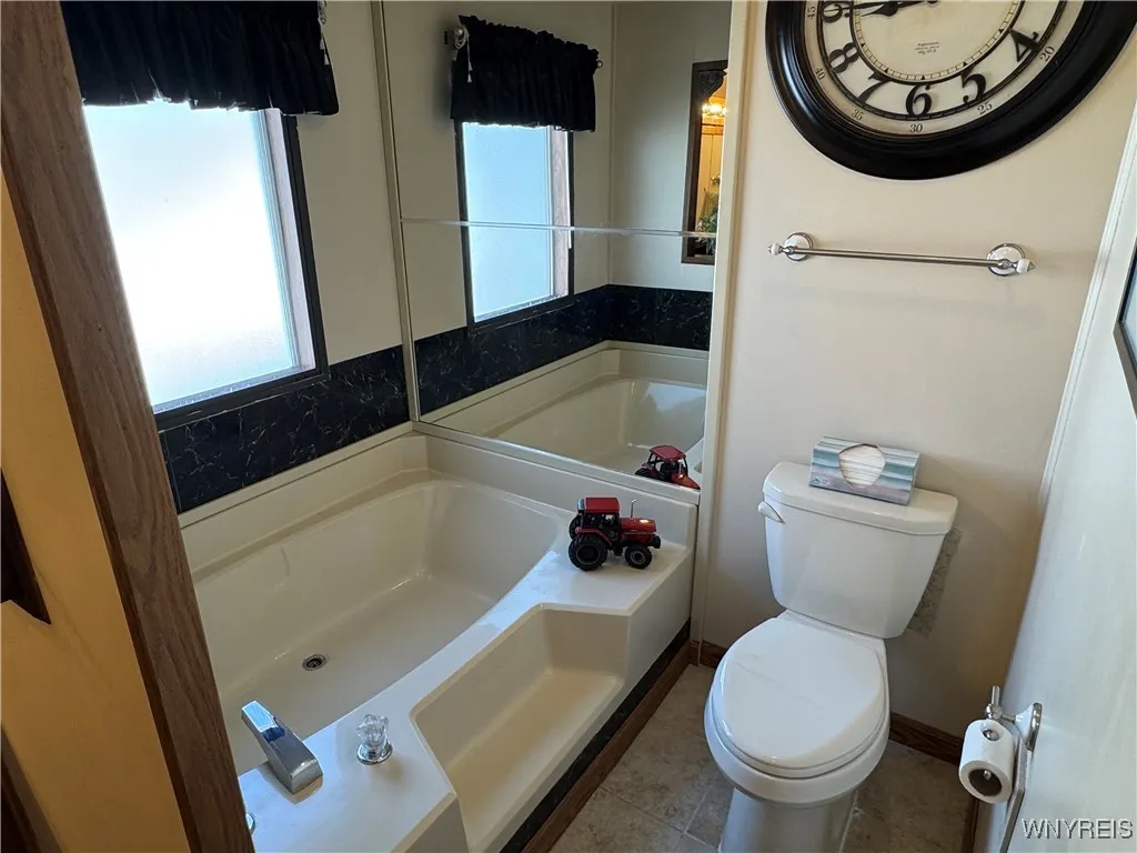38 Foster Ridge Drive, Hamburg, New York 14075, Hamburg, New York 14075, 3 Bedrooms Bedrooms, 7 Rooms Rooms,1 BathroomBathrooms,Residential,Closed,38 Foster Ridge Drive, Hamburg, New York 14075,B1612659