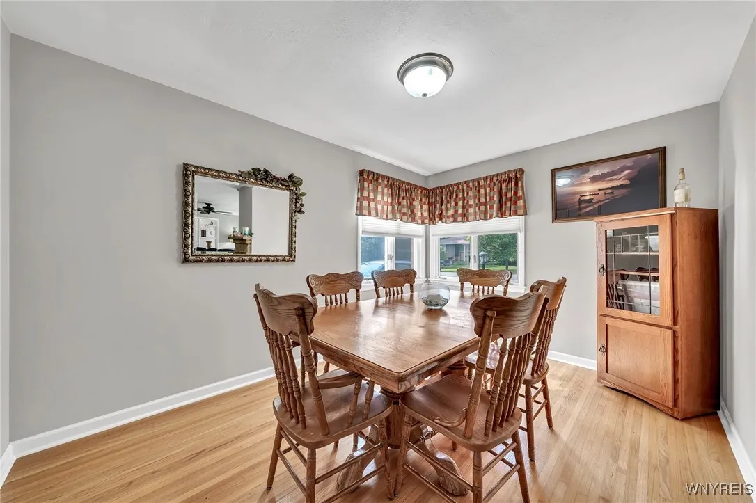 8445 Ericson Drive, Clarence, New York 14221, Clarence, New York 14221, 3 Bedrooms Bedrooms, 7 Rooms Rooms,2 BathroomsBathrooms,Residential,Closed,8445 Ericson Drive, Clarence, New York 14221,B1612603