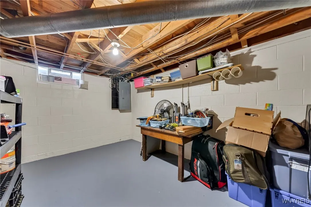 8445 Ericson Drive, Clarence, New York 14221, Clarence, New York 14221, 3 Bedrooms Bedrooms, 7 Rooms Rooms,2 BathroomsBathrooms,Residential,Closed,8445 Ericson Drive, Clarence, New York 14221,B1612603