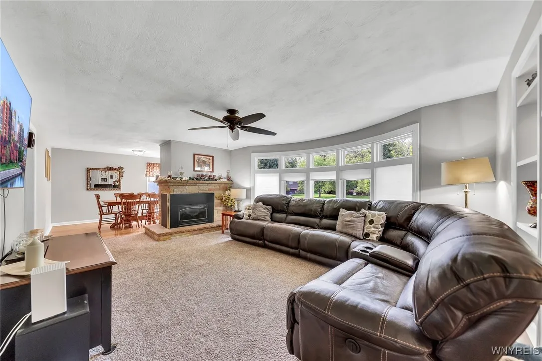 8445 Ericson Drive, Clarence, New York 14221, Clarence, New York 14221, 3 Bedrooms Bedrooms, 7 Rooms Rooms,2 BathroomsBathrooms,Residential,Closed,8445 Ericson Drive, Clarence, New York 14221,B1612603