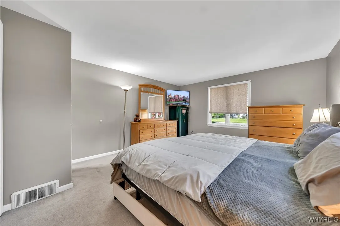 8445 Ericson Drive, Clarence, New York 14221, Clarence, New York 14221, 3 Bedrooms Bedrooms, 7 Rooms Rooms,2 BathroomsBathrooms,Residential,Closed,8445 Ericson Drive, Clarence, New York 14221,B1612603