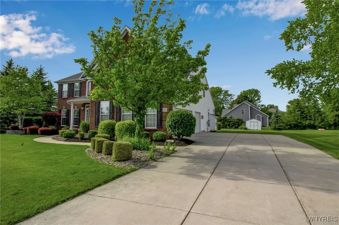 9100 Beech Meadow Court, Clarence, New York 14032, Clarence, New York 14032, 4 Bedrooms Bedrooms, 8 Rooms Rooms,2 BathroomsBathrooms,Residential,Closed,9100 Beech Meadow Court, Clarence, New York 14032,B1612353