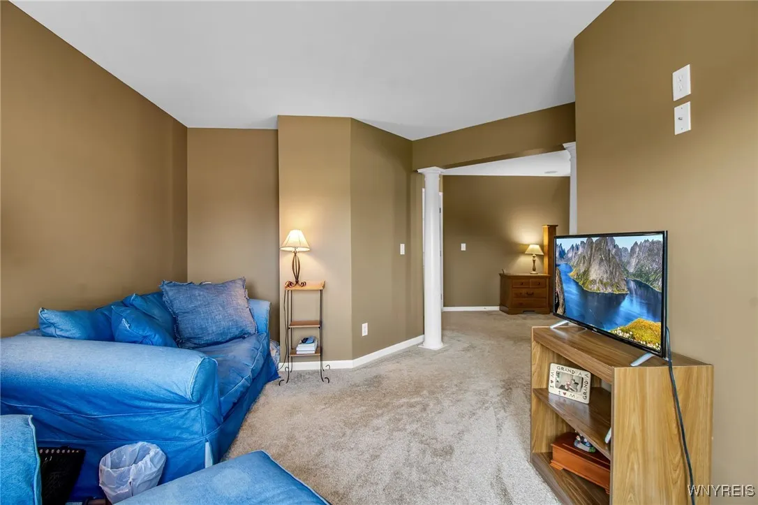 9100 Beech Meadow Court, Clarence, New York 14032, Clarence, New York 14032, 4 Bedrooms Bedrooms, 8 Rooms Rooms,2 BathroomsBathrooms,Residential,Closed,9100 Beech Meadow Court, Clarence, New York 14032,B1612353