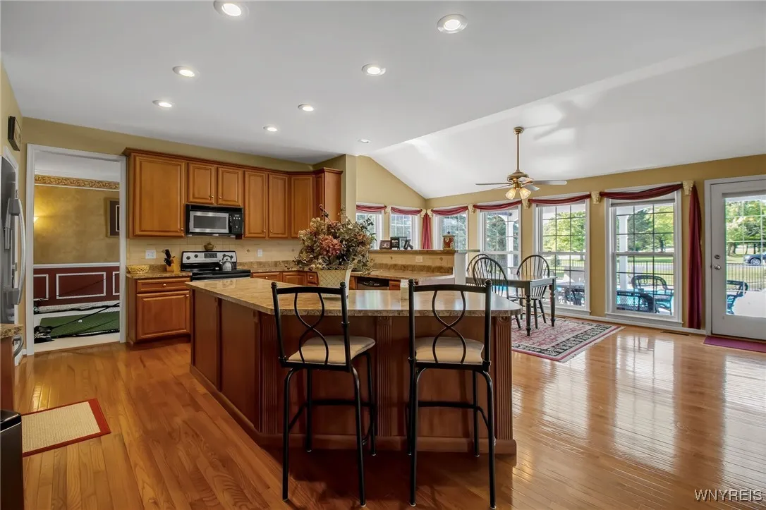 9100 Beech Meadow Court, Clarence, New York 14032, Clarence, New York 14032, 4 Bedrooms Bedrooms, 8 Rooms Rooms,2 BathroomsBathrooms,Residential,Closed,9100 Beech Meadow Court, Clarence, New York 14032,B1612353
