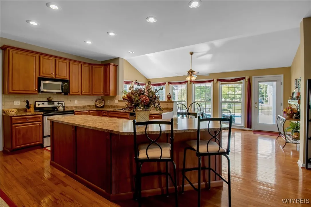 9100 Beech Meadow Court, Clarence, New York 14032, Clarence, New York 14032, 4 Bedrooms Bedrooms, 8 Rooms Rooms,2 BathroomsBathrooms,Residential,Closed,9100 Beech Meadow Court, Clarence, New York 14032,B1612353