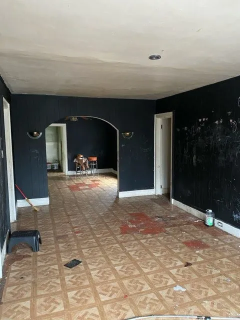 130 East Delavan Avenue N, Buffalo, New York 14208, Buffalo, New York 14208, 5 Bedrooms Bedrooms, ,3 BathroomsBathrooms,Residential,Closed,130 East Delavan Avenue N, Buffalo, New York 14208,R1612258