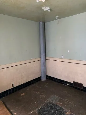 130 East Delavan Avenue N, Buffalo, New York 14208, Buffalo, New York 14208, 5 Bedrooms Bedrooms, ,3 BathroomsBathrooms,Residential,Closed,130 East Delavan Avenue N, Buffalo, New York 14208,R1612258
