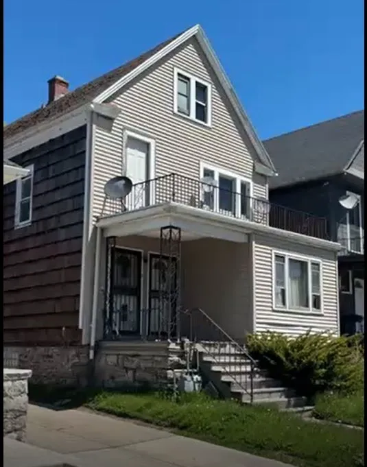 130 East Delavan Avenue N, Buffalo, New York 14208, Buffalo, New York 14208, 5 Bedrooms Bedrooms, ,3 BathroomsBathrooms,Residential,Closed,130 East Delavan Avenue N, Buffalo, New York 14208,R1612258