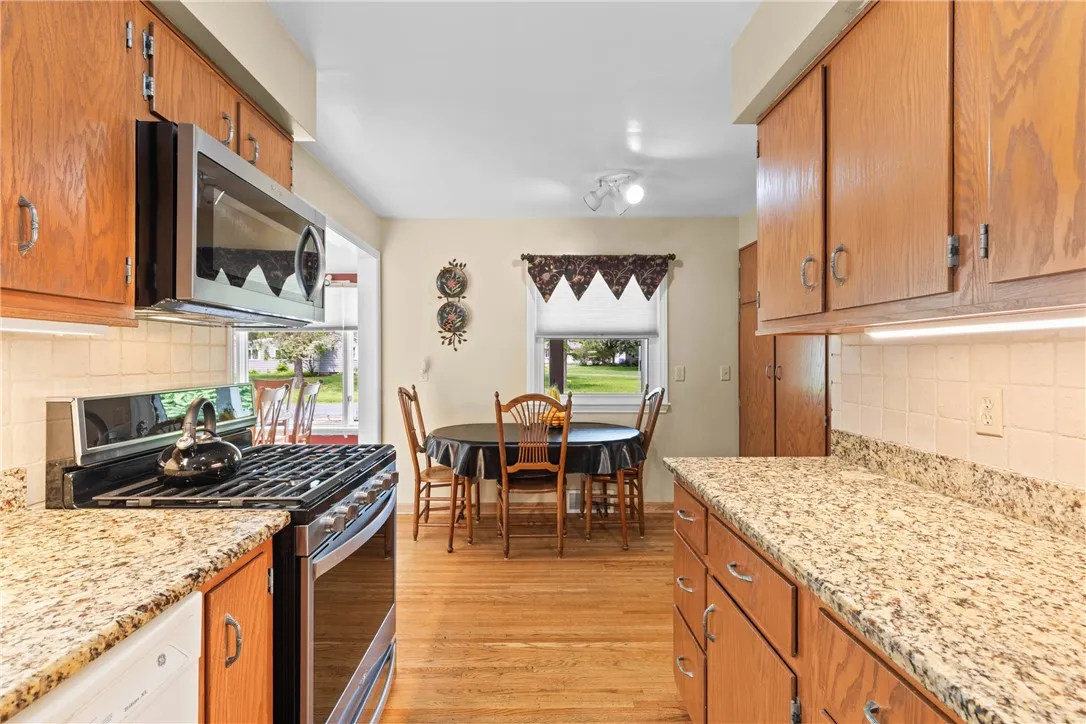 529 Backus Road, Webster, New York 14580, Webster, New York 14580, 4 Bedrooms Bedrooms, 6 Rooms Rooms,2 BathroomsBathrooms,Residential,Closed,529 Backus Road, Webster, New York 14580,R1612674