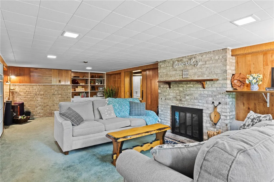 529 Backus Road, Webster, New York 14580, Webster, New York 14580, 4 Bedrooms Bedrooms, 6 Rooms Rooms,2 BathroomsBathrooms,Residential,Closed,529 Backus Road, Webster, New York 14580,R1612674