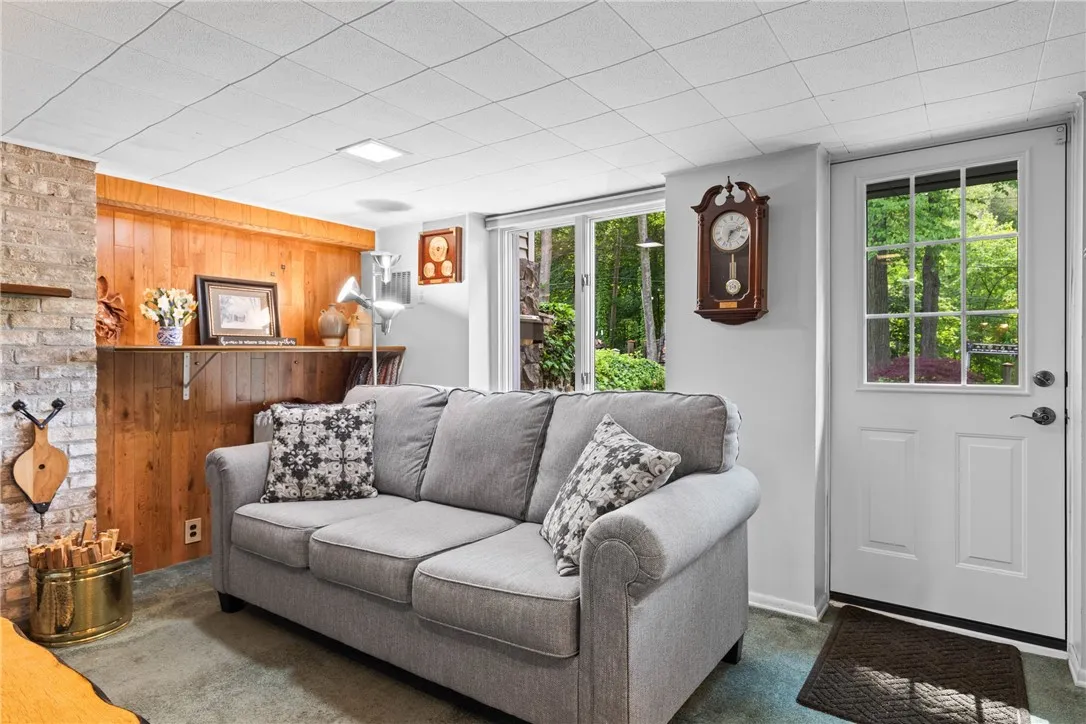 529 Backus Road, Webster, New York 14580, Webster, New York 14580, 4 Bedrooms Bedrooms, 6 Rooms Rooms,2 BathroomsBathrooms,Residential,Closed,529 Backus Road, Webster, New York 14580,R1612674