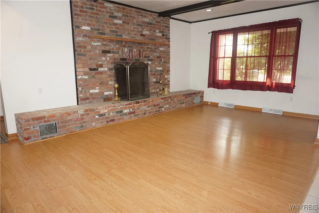 35 Hemlock Drive, West Seneca, New York 14224, West Seneca, New York 14224, 3 Bedrooms Bedrooms, 7 Rooms Rooms,1 BathroomBathrooms,Residential,Closed,35 Hemlock Drive, West Seneca, New York 14224,B1612719