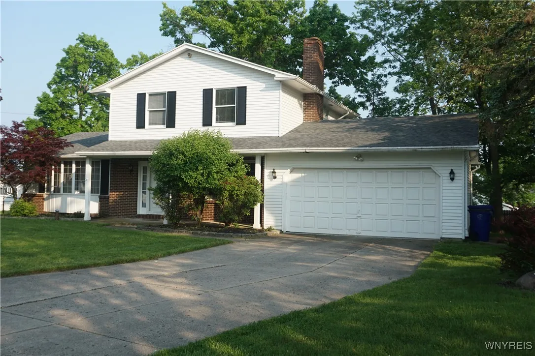 35 Hemlock Drive, West Seneca, New York 14224, West Seneca, New York 14224, 3 Bedrooms Bedrooms, 7 Rooms Rooms,1 BathroomBathrooms,Residential,Closed,35 Hemlock Drive, West Seneca, New York 14224,B1612719