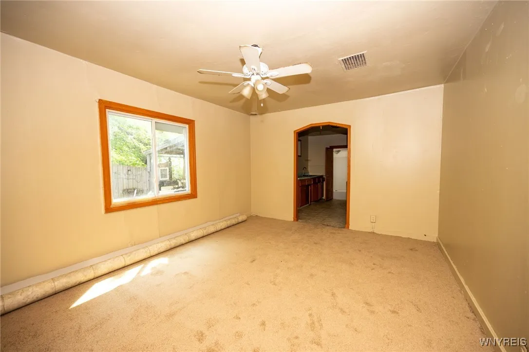 965 Walden Avenue, Buffalo, New York 14211, Buffalo, New York 14211, 5 Bedrooms Bedrooms, ,2 BathroomsBathrooms,Residential,For Sale,965 Walden Avenue, Buffalo, New York 14211,B1609632