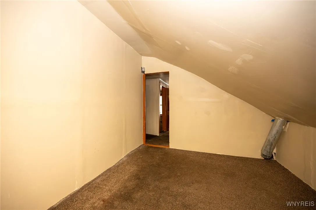 965 Walden Avenue, Buffalo, New York 14211, Buffalo, New York 14211, 5 Bedrooms Bedrooms, ,2 BathroomsBathrooms,Residential,For Sale,965 Walden Avenue, Buffalo, New York 14211,B1609632