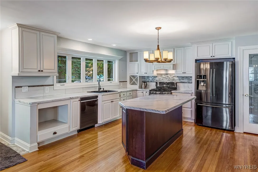 5092 Dana Drive, Lewiston, New York 14092, Lewiston, New York 14092, 3 Bedrooms Bedrooms, 9 Rooms Rooms,2 BathroomsBathrooms,Residential,For Sale,5092 Dana Drive, Lewiston, New York 14092,0,B1612798