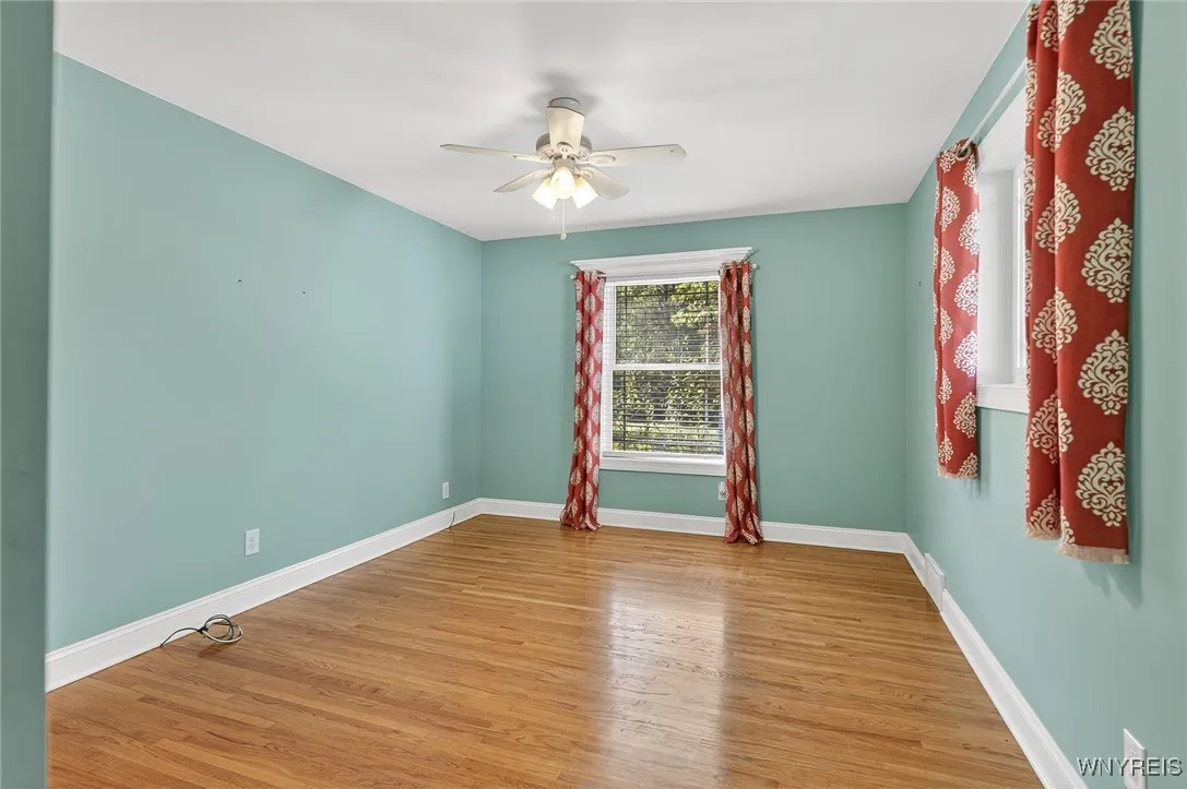 5092 Dana Drive, Lewiston, New York 14092, Lewiston, New York 14092, 3 Bedrooms Bedrooms, 9 Rooms Rooms,2 BathroomsBathrooms,Residential,For Sale,5092 Dana Drive, Lewiston, New York 14092,0,B1612798