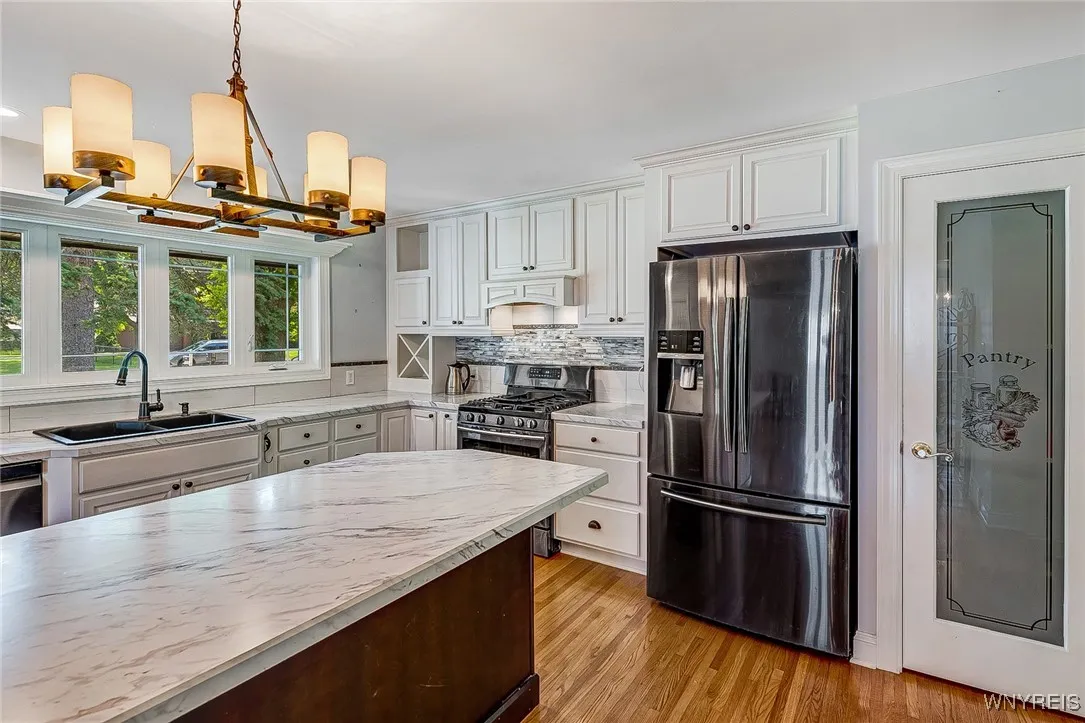 5092 Dana Drive, Lewiston, New York 14092, Lewiston, New York 14092, 3 Bedrooms Bedrooms, 9 Rooms Rooms,2 BathroomsBathrooms,Residential,For Sale,5092 Dana Drive, Lewiston, New York 14092,0,B1612798