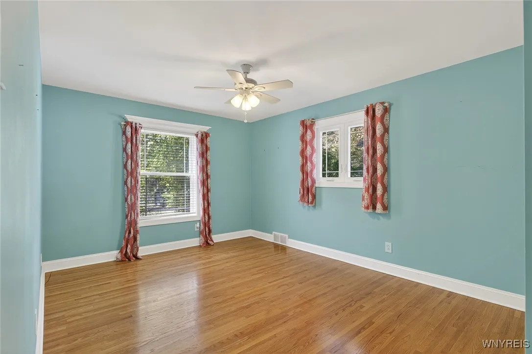 5092 Dana Drive, Lewiston, New York 14092, Lewiston, New York 14092, 3 Bedrooms Bedrooms, 9 Rooms Rooms,2 BathroomsBathrooms,Residential,For Sale,5092 Dana Drive, Lewiston, New York 14092,0,B1612798