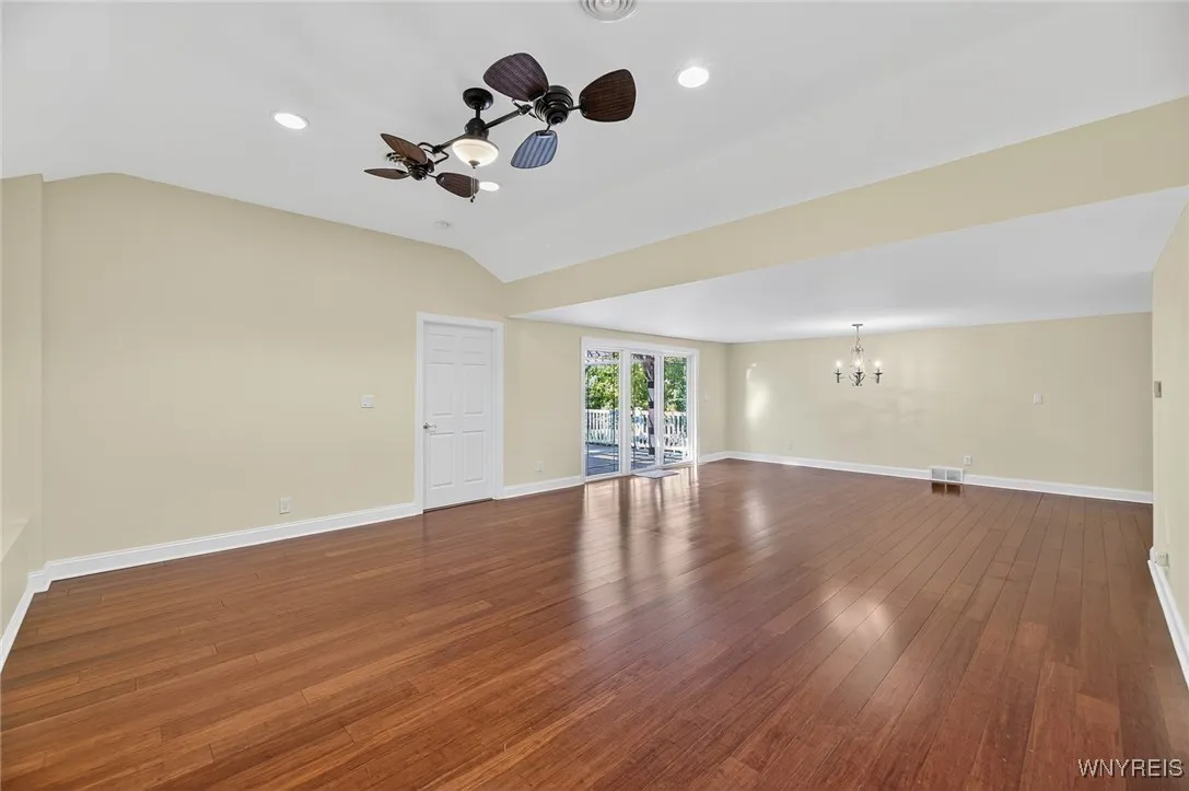 5092 Dana Drive, Lewiston, New York 14092, Lewiston, New York 14092, 3 Bedrooms Bedrooms, 9 Rooms Rooms,2 BathroomsBathrooms,Residential,For Sale,5092 Dana Drive, Lewiston, New York 14092,0,B1612798