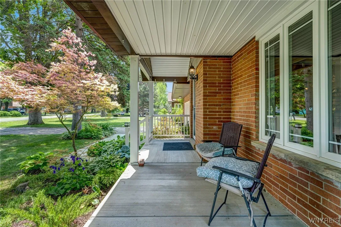 5092 Dana Drive, Lewiston, New York 14092, Lewiston, New York 14092, 3 Bedrooms Bedrooms, 9 Rooms Rooms,2 BathroomsBathrooms,Residential,For Sale,5092 Dana Drive, Lewiston, New York 14092,0,B1612798