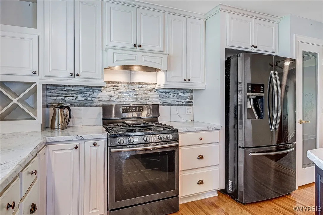 5092 Dana Drive, Lewiston, New York 14092, Lewiston, New York 14092, 3 Bedrooms Bedrooms, 9 Rooms Rooms,2 BathroomsBathrooms,Residential,For Sale,5092 Dana Drive, Lewiston, New York 14092,0,B1612798