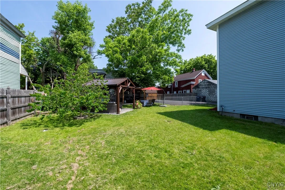 440 Gifford St, Syracuse, New York 13204, Syracuse, New York 13204, 3 Bedrooms Bedrooms, 6 Rooms Rooms,1 BathroomBathrooms,Residential,Closed,440 Gifford St, Syracuse, New York 13204,0,S1612663