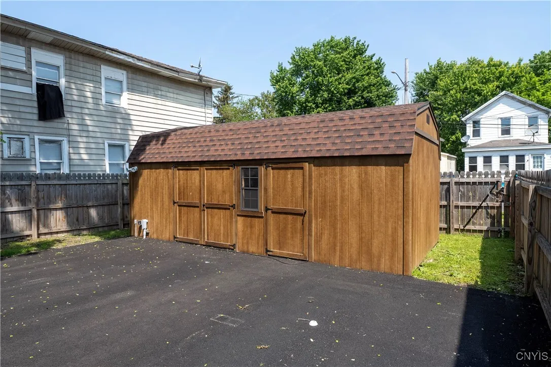 440 Gifford St, Syracuse, New York 13204, Syracuse, New York 13204, 3 Bedrooms Bedrooms, 6 Rooms Rooms,1 BathroomBathrooms,Residential,Closed,440 Gifford St, Syracuse, New York 13204,0,S1612663