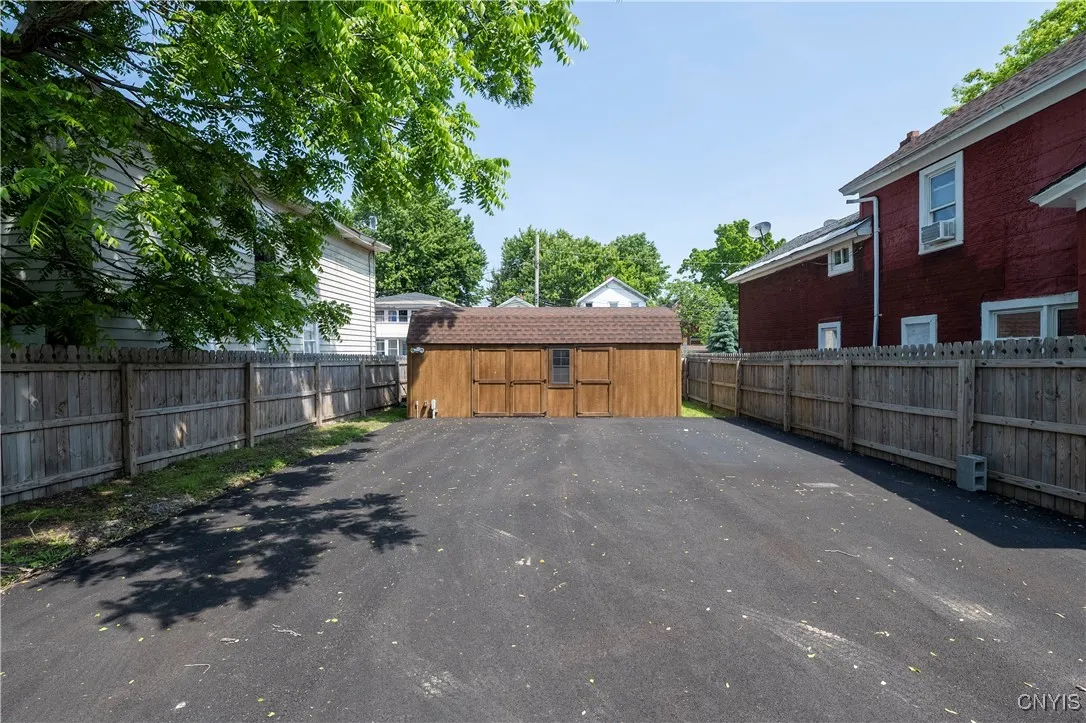 440 Gifford St, Syracuse, New York 13204, Syracuse, New York 13204, 3 Bedrooms Bedrooms, 6 Rooms Rooms,1 BathroomBathrooms,Residential,Closed,440 Gifford St, Syracuse, New York 13204,0,S1612663