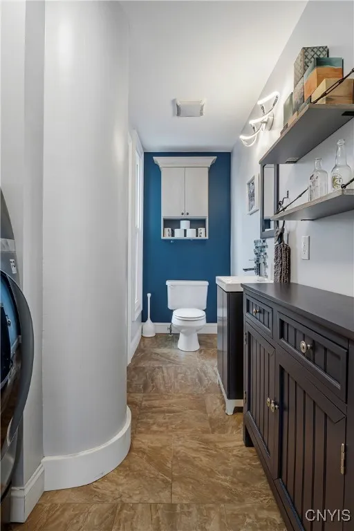440 Gifford St, Syracuse, New York 13204, Syracuse, New York 13204, 3 Bedrooms Bedrooms, 6 Rooms Rooms,1 BathroomBathrooms,Residential,Closed,440 Gifford St, Syracuse, New York 13204,0,S1612663