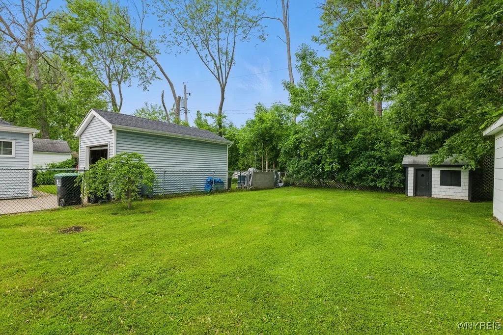 270 Koenig Road, Tonawanda-town, New York 14150, Tonawanda, New York 14150, 2 Bedrooms Bedrooms, 6 Rooms Rooms,1 BathroomBathrooms,Residential,Closed,270 Koenig Road, Tonawanda-town, New York 14150,B1612662