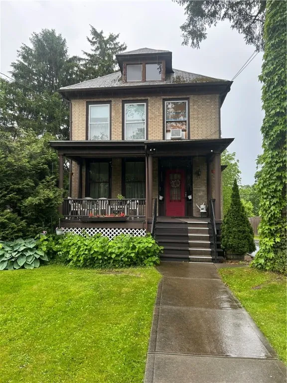 32 Lake Avenue, Auburn, New York 13021, Auburn, New York 13021, 1 Bedroom Bedrooms, 4 Rooms Rooms,1 BathroomBathrooms,Residential Lease,Closed,32 Lake Avenue, Auburn, New York 13021,R1611362