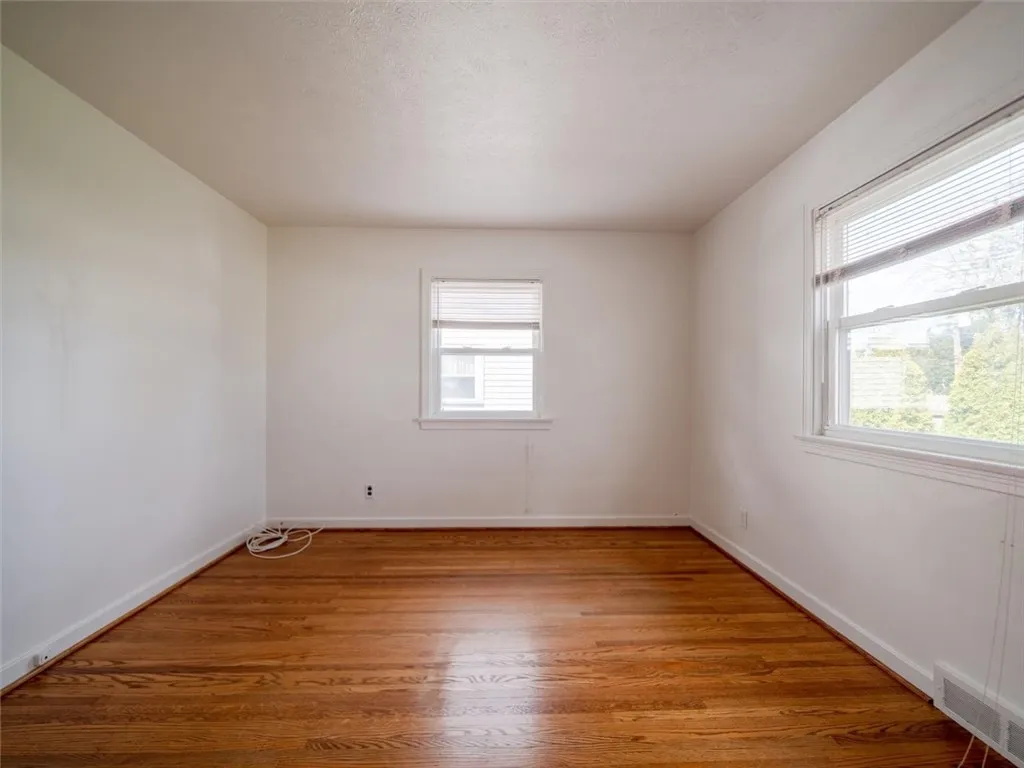 257 Longridge Avenue, Greece, New York 14616, Greece, New York 14616, 3 Bedrooms Bedrooms, 9 Rooms Rooms,1 BathroomBathrooms,Residential,Closed,257 Longridge Avenue, Greece, New York 14616,R1612523
