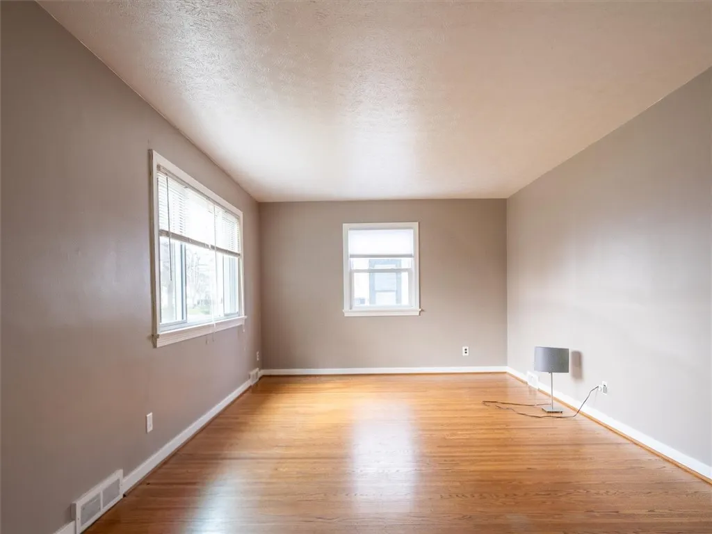 257 Longridge Avenue, Greece, New York 14616, Greece, New York 14616, 3 Bedrooms Bedrooms, 9 Rooms Rooms,1 BathroomBathrooms,Residential,Closed,257 Longridge Avenue, Greece, New York 14616,R1612523