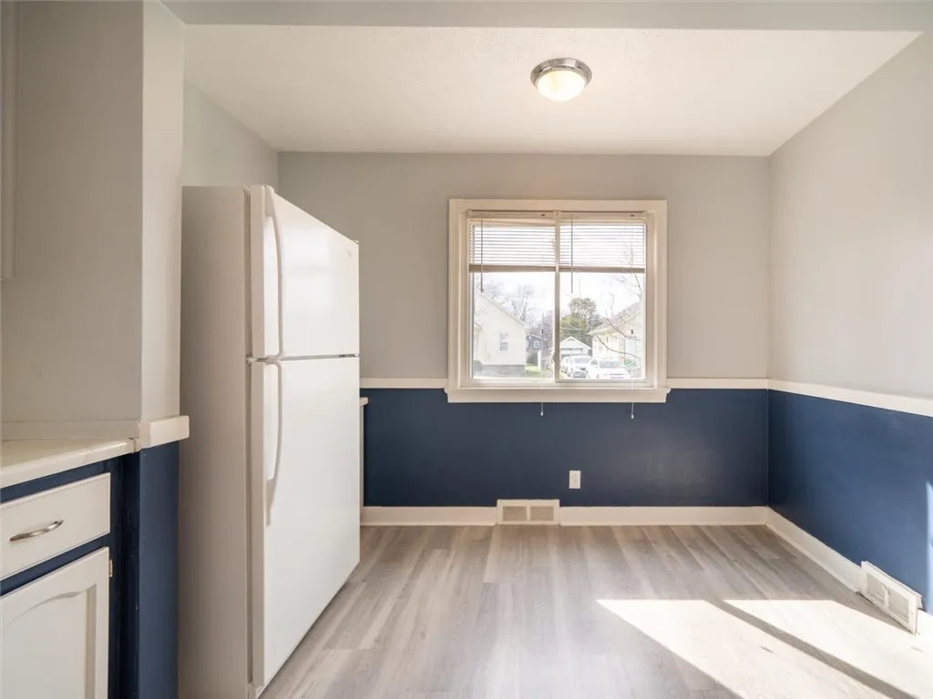 257 Longridge Avenue, Greece, New York 14616, Greece, New York 14616, 3 Bedrooms Bedrooms, 9 Rooms Rooms,1 BathroomBathrooms,Residential,Closed,257 Longridge Avenue, Greece, New York 14616,R1612523