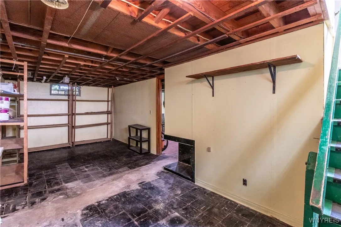 Basement space to do whatever you like with!  Laundry is through the doorway.