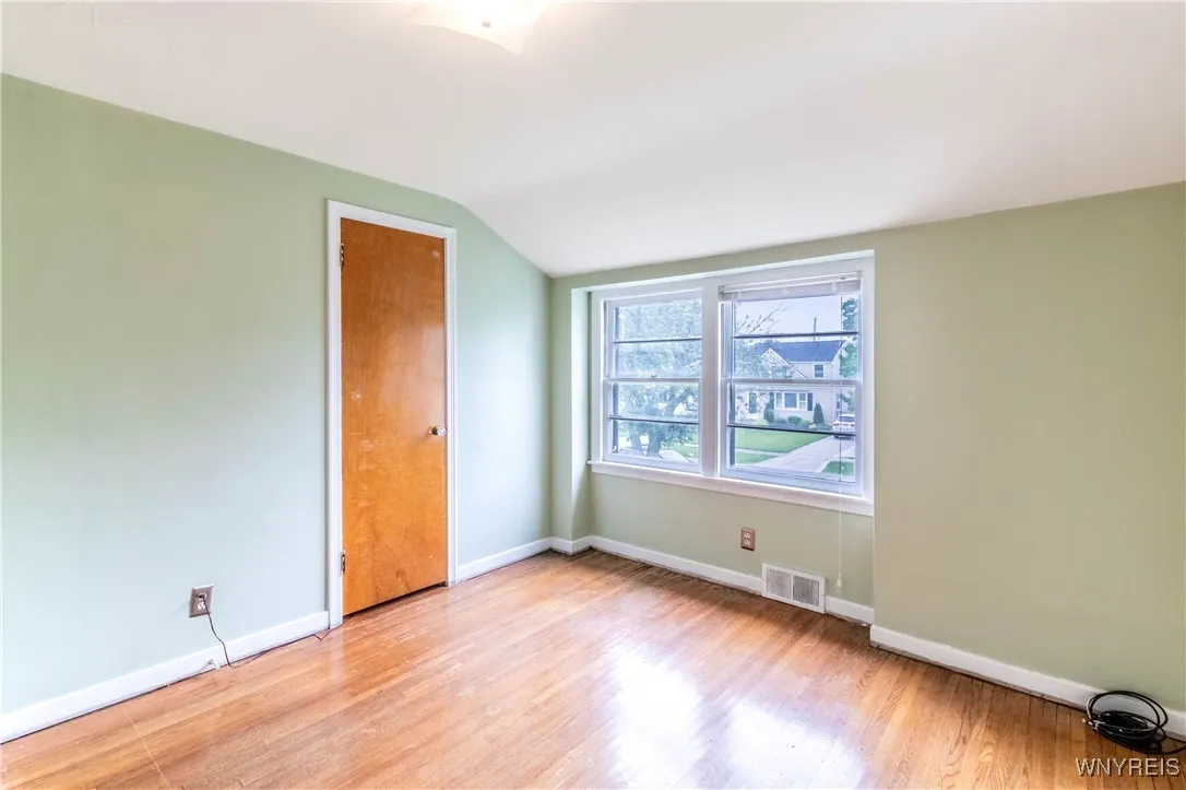 BR 2 closet and windows - plenty of light!