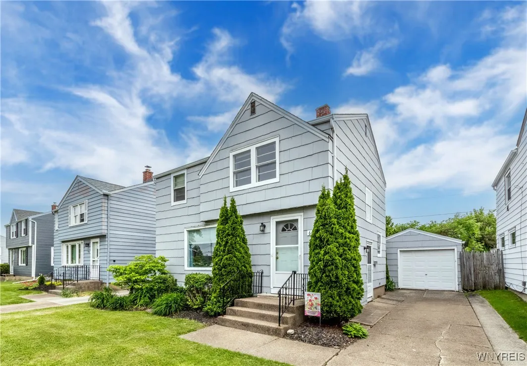 Very nice curb appeal and a really great neighborhood street!