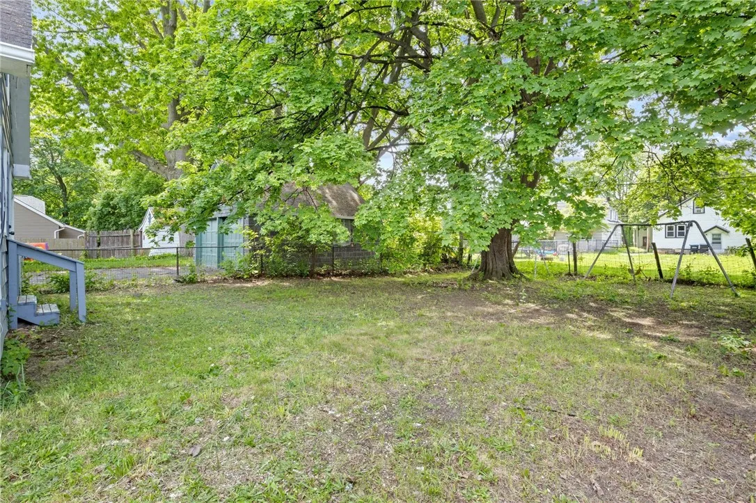 74 Clearview Road, Greece, New York 14616, Greece, New York 14616, 2 Bedrooms Bedrooms, 5 Rooms Rooms,1 BathroomBathrooms,Residential,For Sale,74 Clearview Road, Greece, New York 14616,R1612847