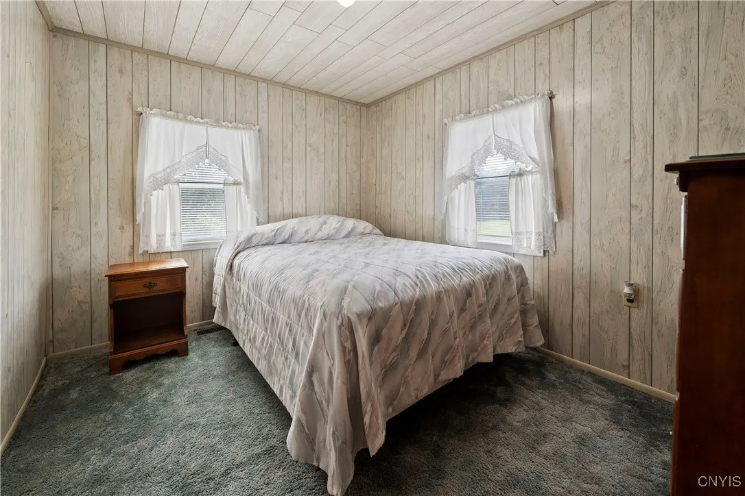 1279 State Route 104, Albion, New York 13302, Albion, New York 13302, 4 Bedrooms Bedrooms, 8 Rooms Rooms,1 BathroomBathrooms,Residential,Closed,1279 State Route 104, Albion, New York 13302,S1612734
