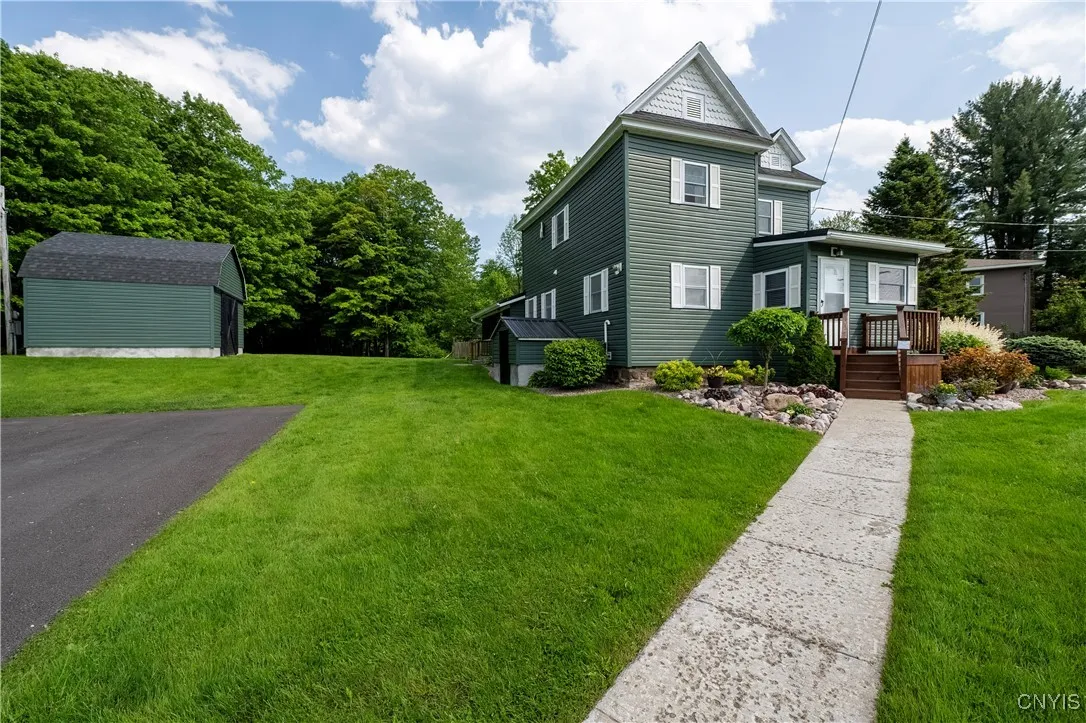1279 State Route 104, Albion, New York 13302, Albion, New York 13302, 4 Bedrooms Bedrooms, 8 Rooms Rooms,1 BathroomBathrooms,Residential,Closed,1279 State Route 104, Albion, New York 13302,S1612734