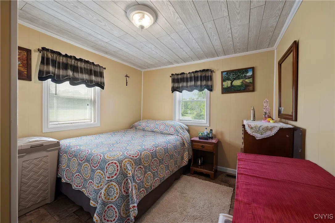 1279 State Route 104, Albion, New York 13302, Albion, New York 13302, 4 Bedrooms Bedrooms, 8 Rooms Rooms,1 BathroomBathrooms,Residential,Closed,1279 State Route 104, Albion, New York 13302,S1612734