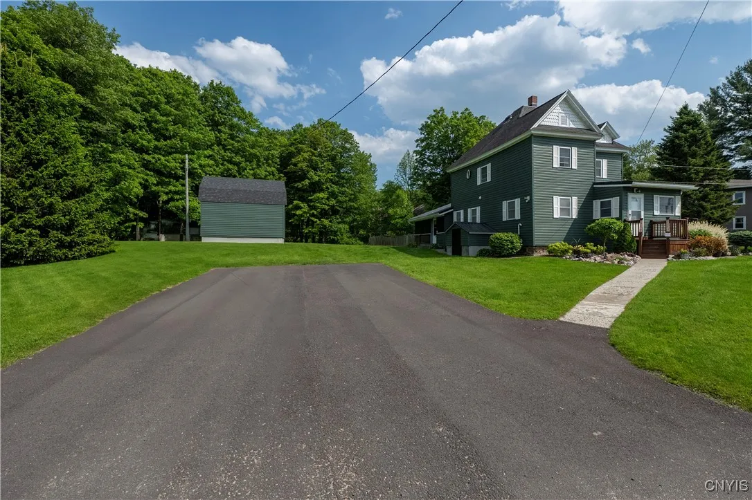 1279 State Route 104, Albion, New York 13302, Albion, New York 13302, 4 Bedrooms Bedrooms, 8 Rooms Rooms,1 BathroomBathrooms,Residential,Closed,1279 State Route 104, Albion, New York 13302,S1612734