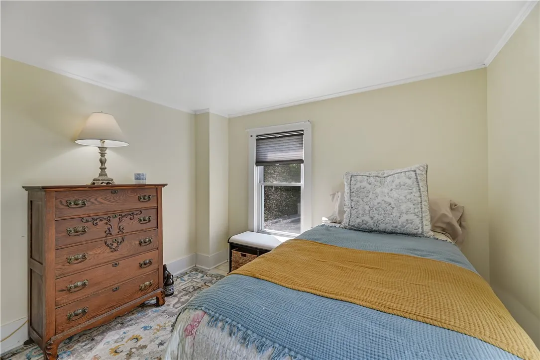 45 Perry Place, Canandaigua-city, New York 14424, Canandaigua City, New York 14424, 3 Bedrooms Bedrooms, 8 Rooms Rooms,1 BathroomBathrooms,Residential,Closed,45 Perry Place, Canandaigua-city, New York 14424,0,R1612163