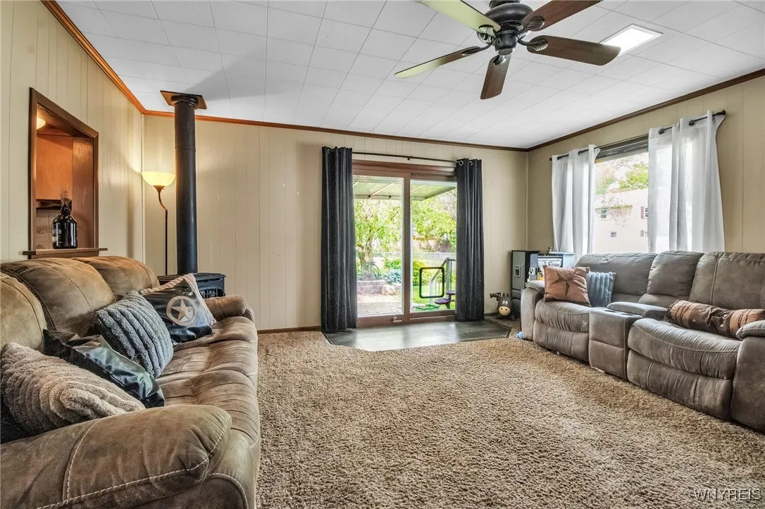 850 Page Avenue, Lewiston, New York 14092, Lewiston, New York 14092, 4 Bedrooms Bedrooms, 9 Rooms Rooms,1 BathroomBathrooms,Residential,Closed,850 Page Avenue, Lewiston, New York 14092,0,B1612421