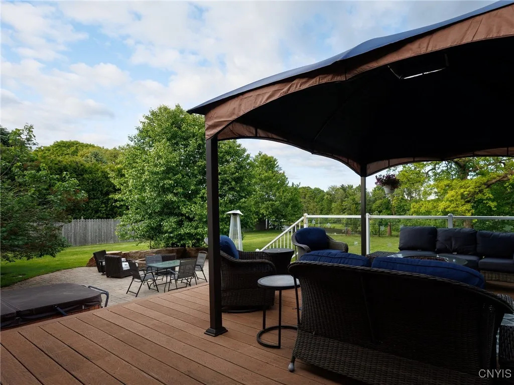 22415 Riverbend Drive East, Le Ray, New York 13601, Le Ray, New York 13601, 3 Bedrooms Bedrooms, 11 Rooms Rooms,3 BathroomsBathrooms,Residential,Closed,22415 Riverbend Drive East, Le Ray, New York 13601,0,S1612572