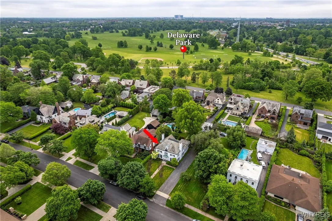 88 Middlesex Rd Road, Buffalo, New York 14216, Buffalo, New York 14216, 4 Bedrooms Bedrooms, 16 Rooms Rooms,3 BathroomsBathrooms,Residential,Closed,88 Middlesex Rd Road, Buffalo, New York 14216,0,B1608397