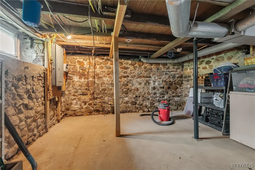 3320 Mill Road, Hartland, New York 14067, Hartland, New York 14067, 4 Bedrooms Bedrooms, 12 Rooms Rooms,2 BathroomsBathrooms,Residential,Closed,3320 Mill Road, Hartland, New York 14067,0,B1612287